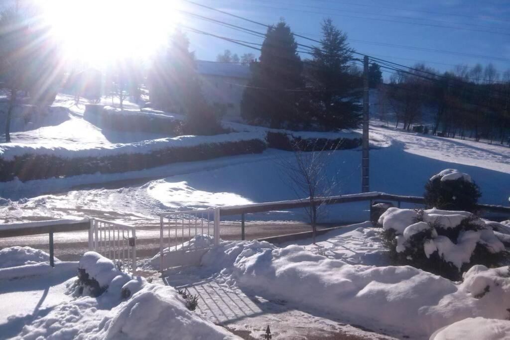 Gite De Moyenne Montagne Anould Kültér fotó
